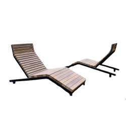 Лежак пляжний