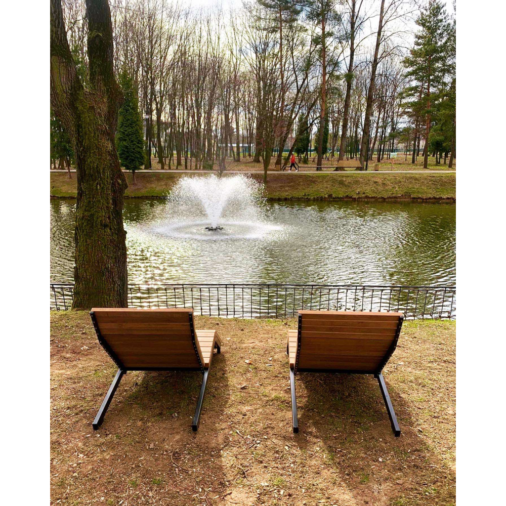 Лежак пляжний