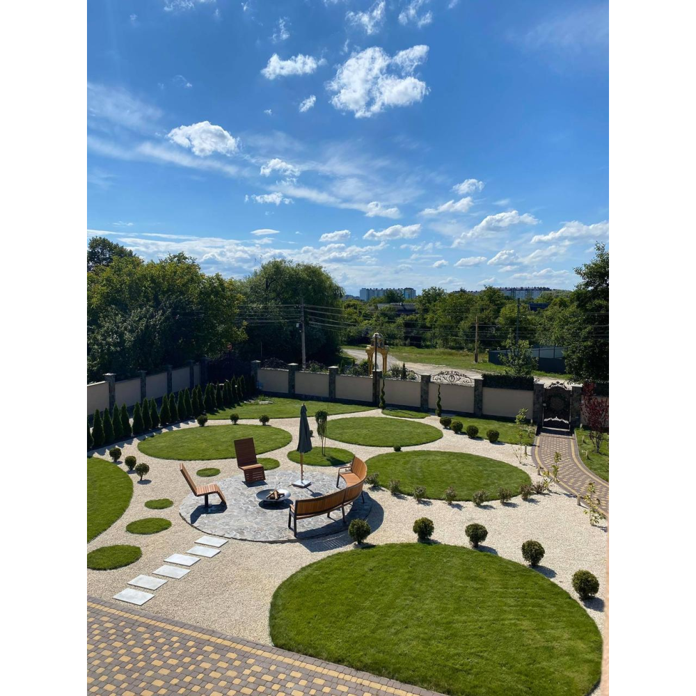 Послуги ландшафтного дизайну та благоустрою і озеленення територій