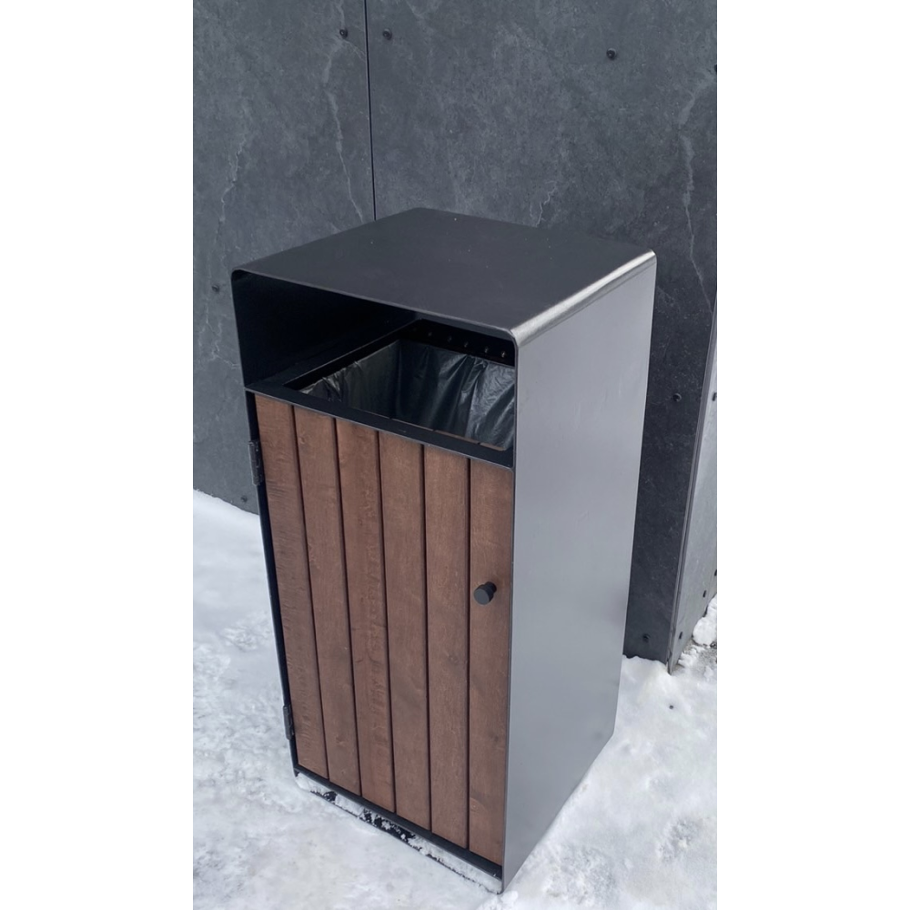 Урна металева з дерев’яними брусами «GL»